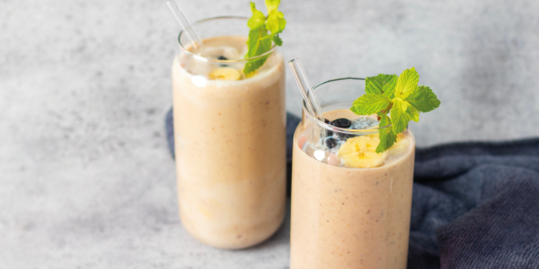 Smoothies με Άνθος Αραβοσίτου, κάσιους και μπανάνα